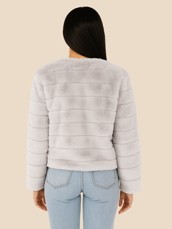 Women’s Faux Fur Short Jacket – Soft Plush Cropped Winter Coat