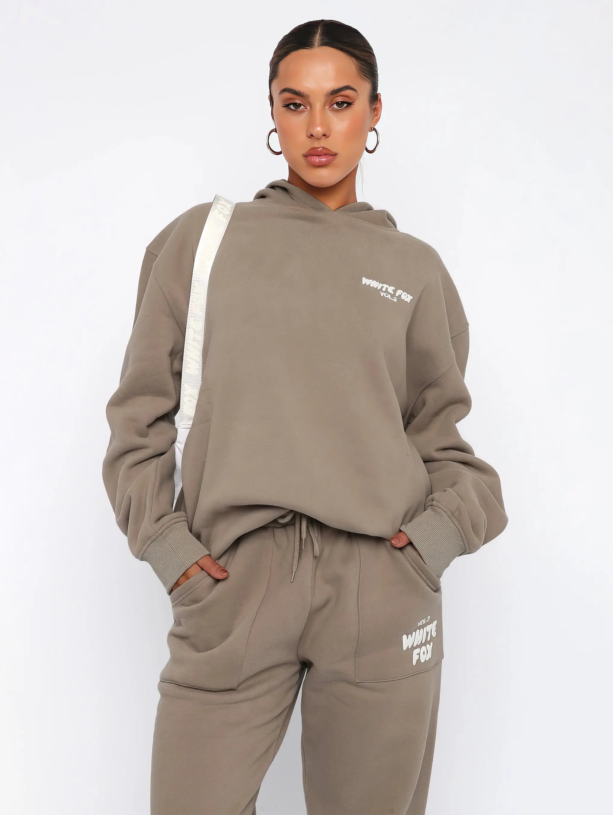 Oversized Hoodie and Jogger Set – Casual Loungewear Tracksuit