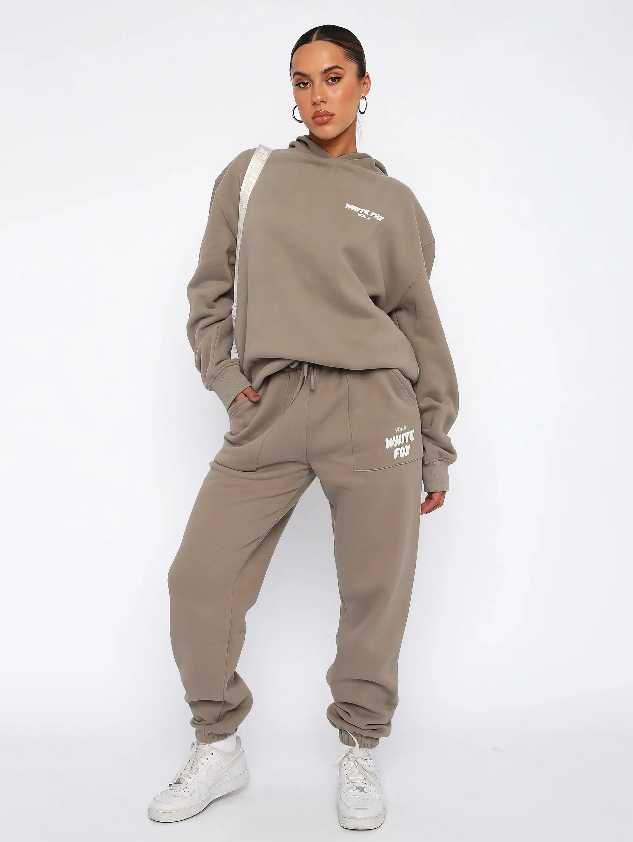 Oversized Hoodie and Jogger Set – Casual Loungewear Tracksuit
