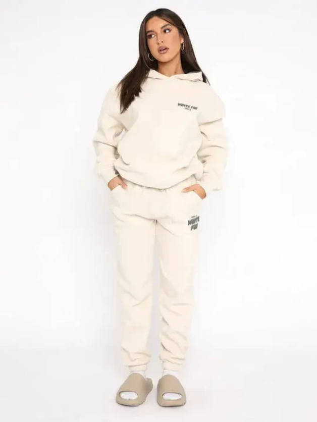 Oversized Hoodie and Jogger Set – Casual Loungewear Tracksuit